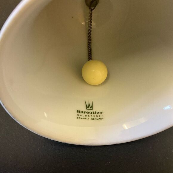 Vintage Bareuther Floral Bell Royal Porzellan Bavaria Germany - Picture 6 of 6